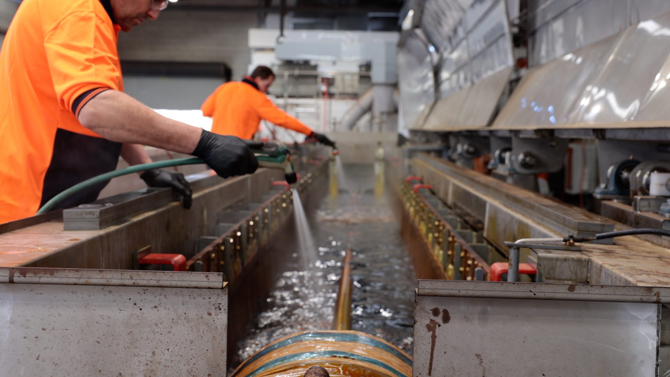 Machining of barrels, rods, clevis joints, cylinder heads, glands