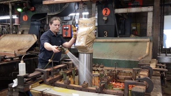 8 Common Hard Chrome Plating Problems To Avoid During Hydraulic Cylinder Rod Repair