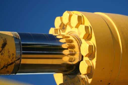 6 Signs You Could Be Looking At Serious Hydraulic Cylinder Wear