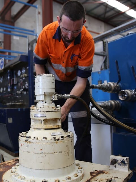 Lathes & milling machines